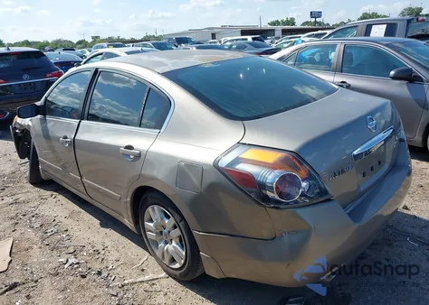 2011 Nissan Altima 2.5 S z USA, uszkodzony, nr VIN 1N4AL2AP5BN429603
